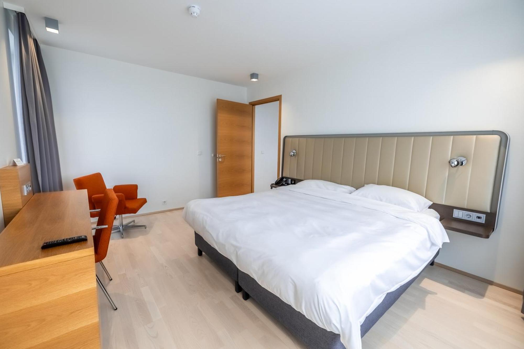 Park Inn By Radisson Reykjavik Keflavik Airport Екстериор снимка